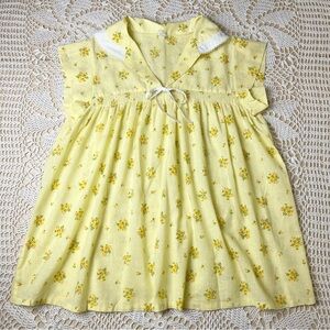 Vintage 1970s Women's M/L Yellow Floral Smocked Short Sleeve Top